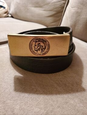 Diesel Only The Brave Espresso Color Italian Leather belt RARE Vintage EUC 90cm